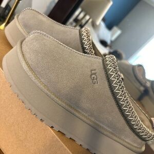 UGG Tazz Platform Women’s NEW